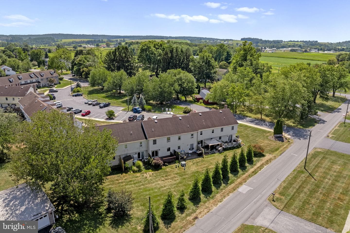 407 Cahill Circle photo 36