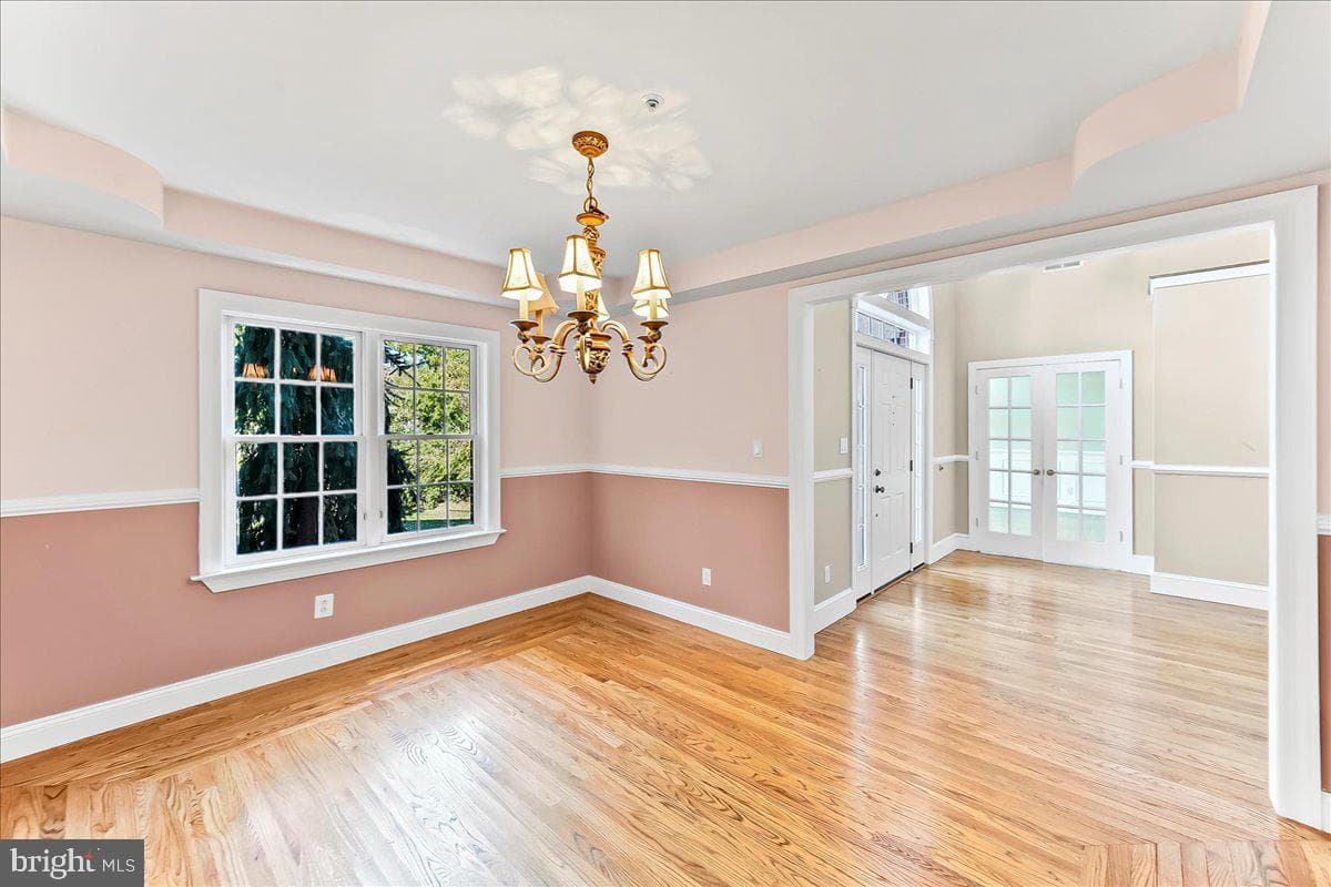 36 Grist Mill Lane photo 19