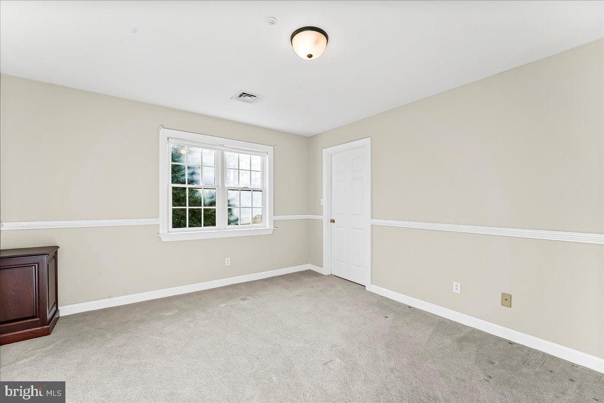 36 Grist Mill Lane photo 25
