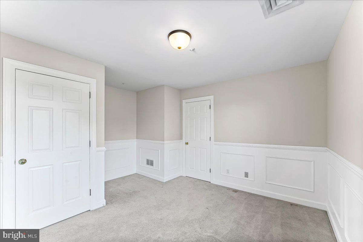36 Grist Mill Lane photo 29
