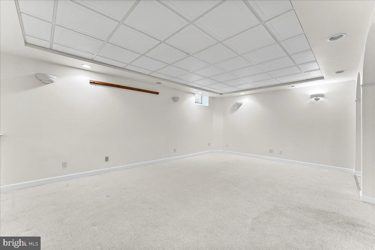 36 Grist Mill Lane photo 32