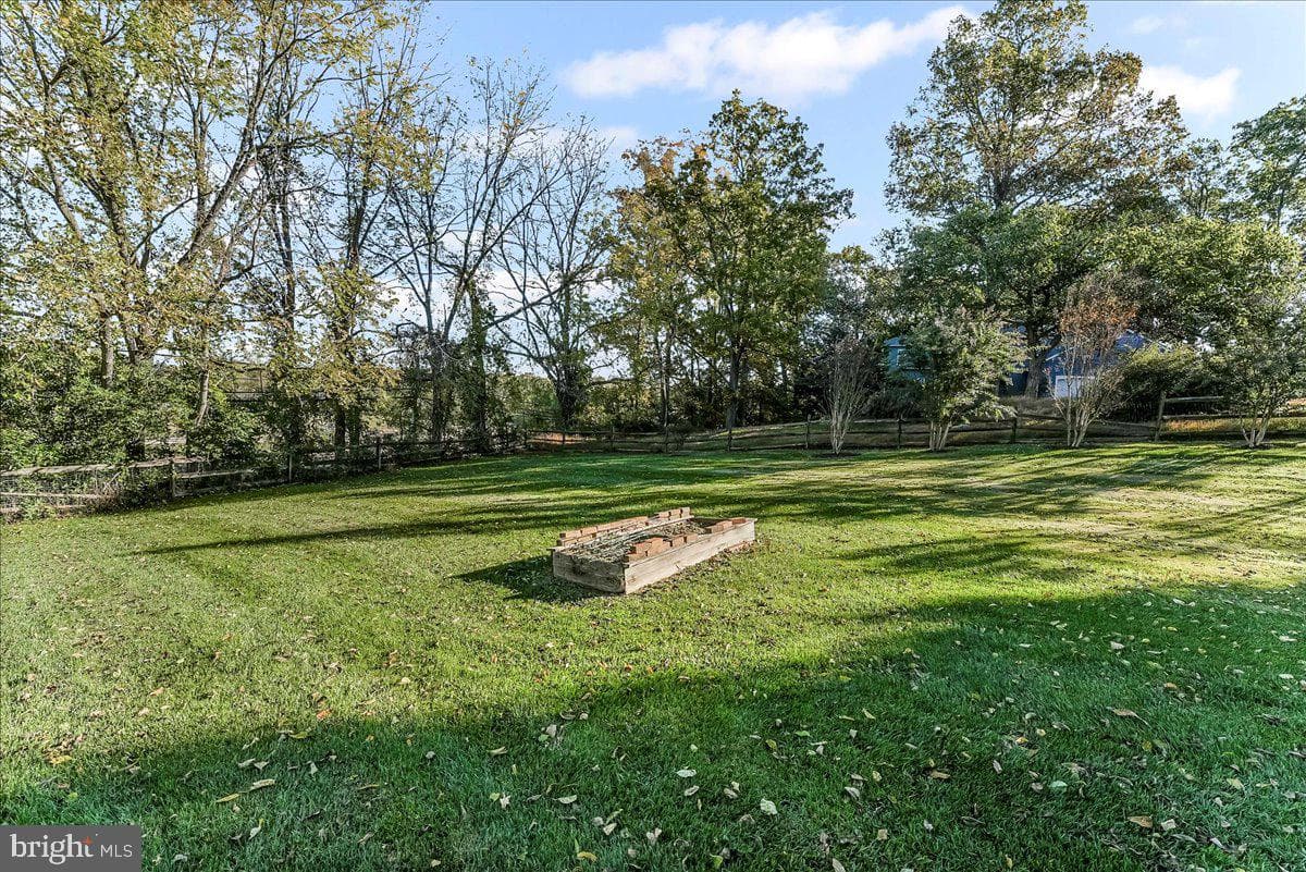 36 Grist Mill Lane photo 42