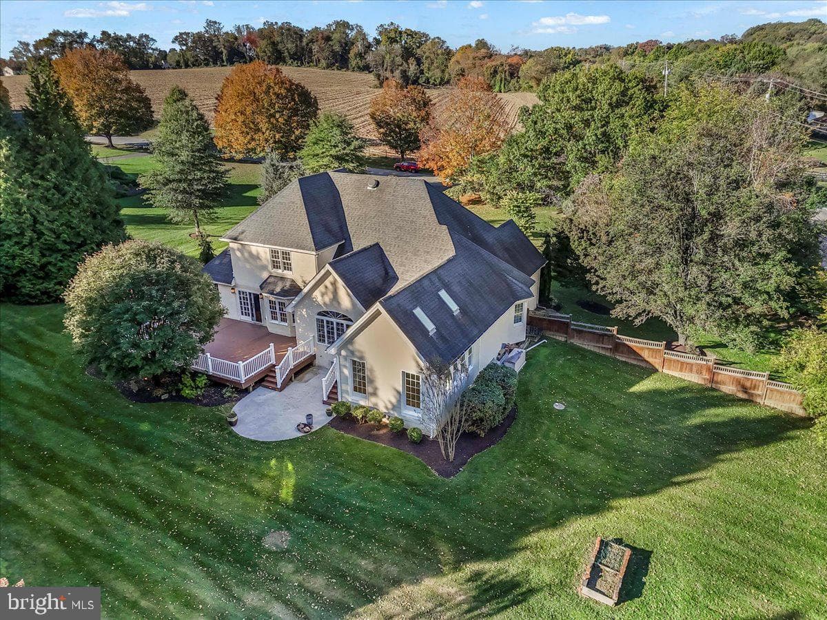 36 Grist Mill Lane photo 48