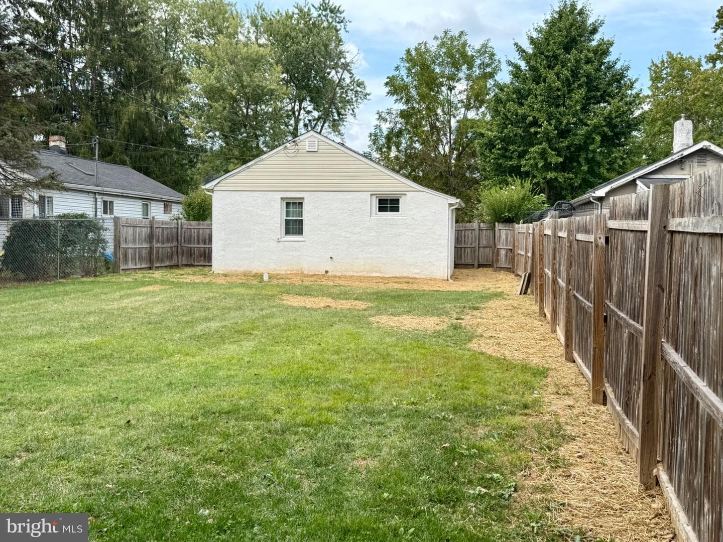 16 Parkside Avenue photo 27