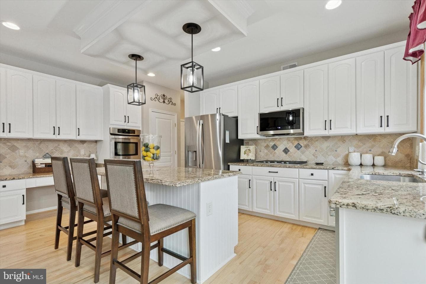 878 Empress Road photo 10
