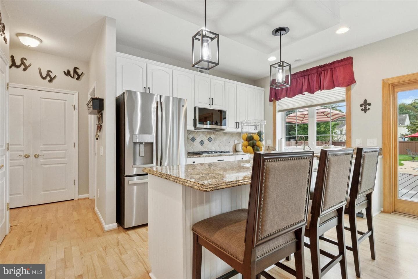 878 Empress Road photo 13