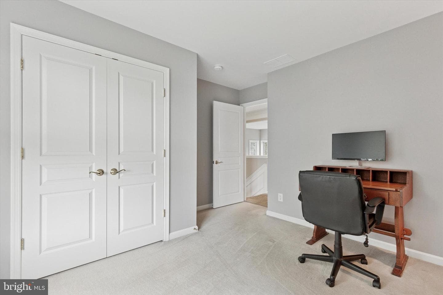 878 Empress Road photo 31
