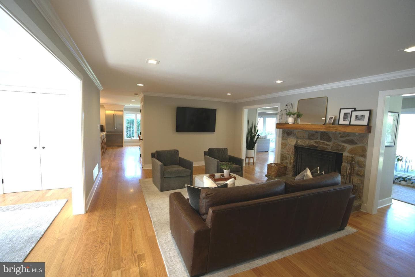 626 N Matlack Street photo 14