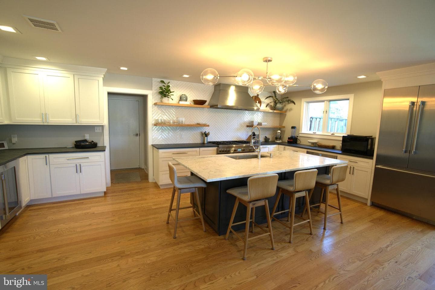 626 N Matlack Street photo 3