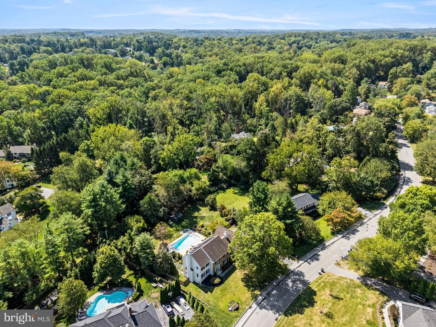 1021 Beaumont Road photo 31