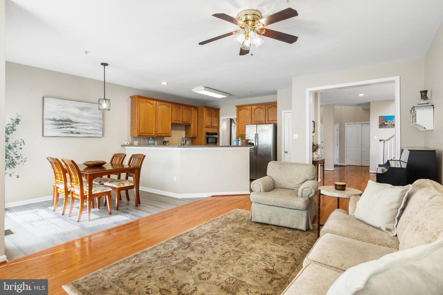 252 Silverbell Court photo 11