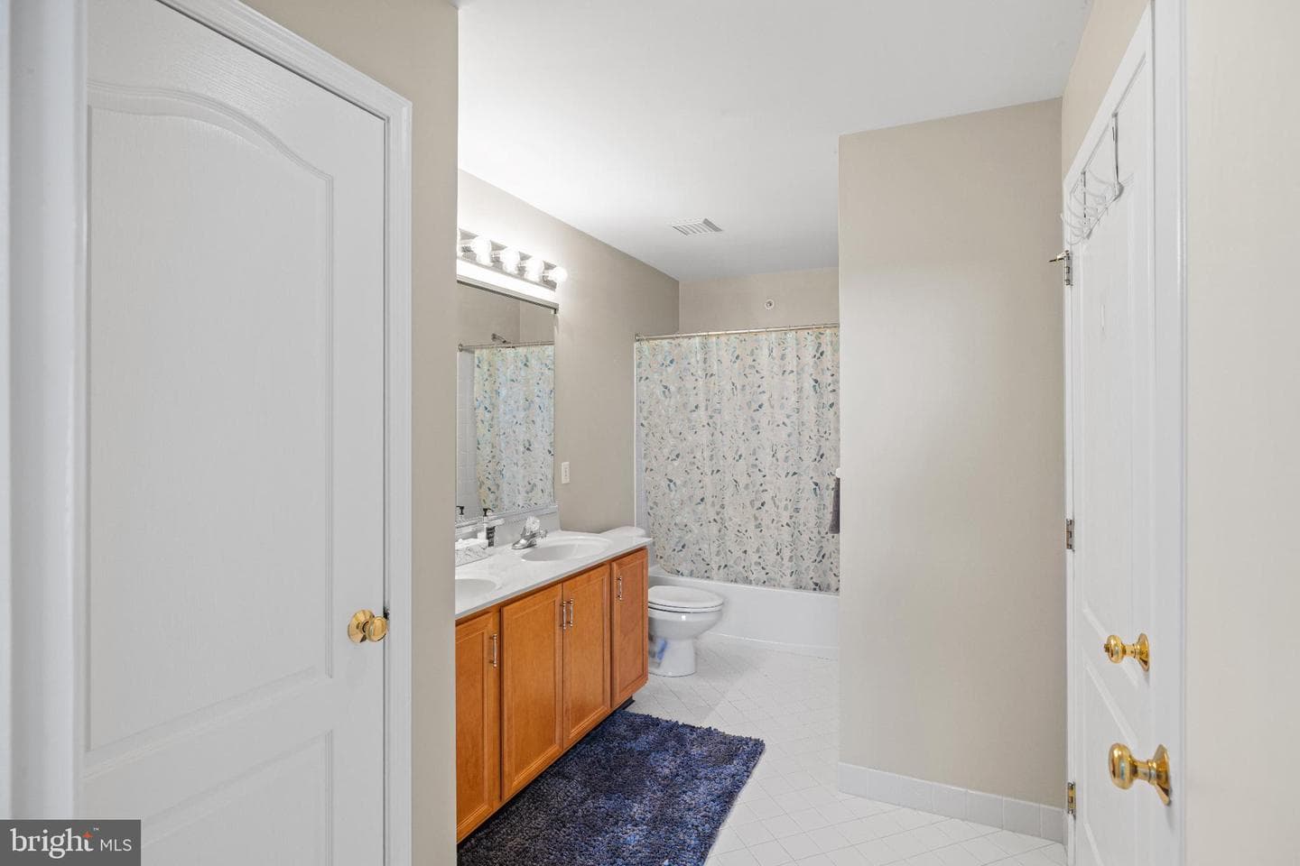 252 Silverbell Court photo 36