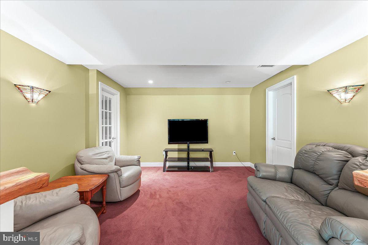 12 Owenwood Drive photo 39