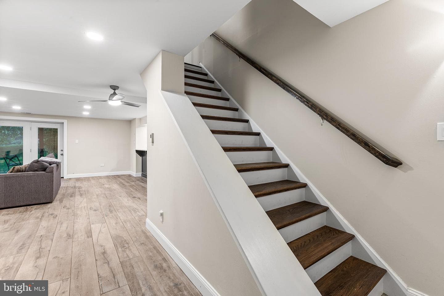 19 Painters Lane photo 34
