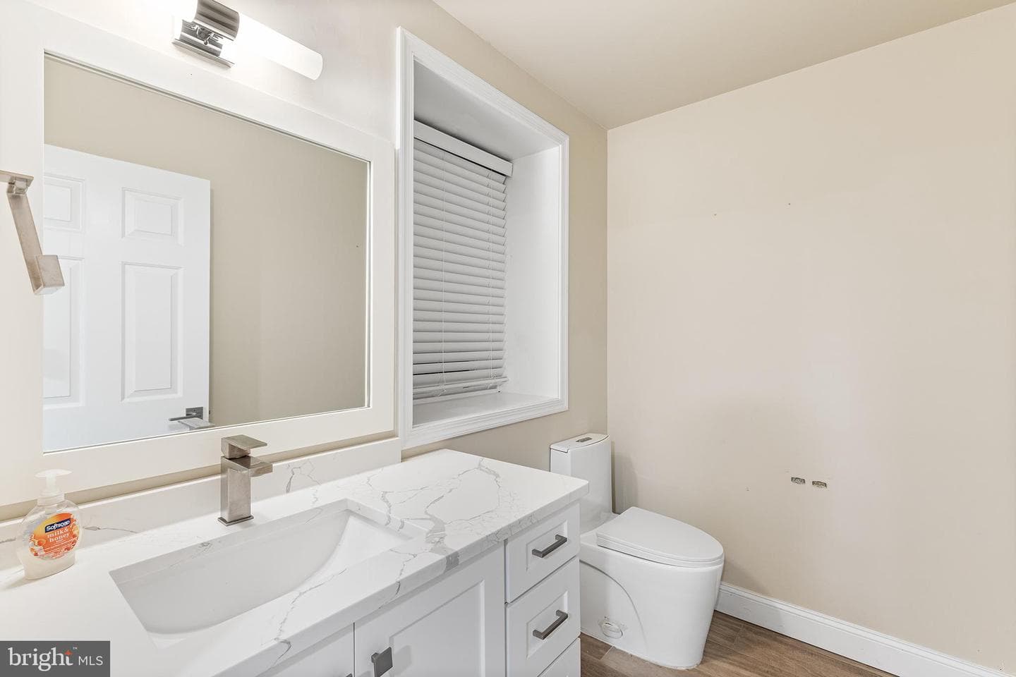 19 Painters Lane photo 42