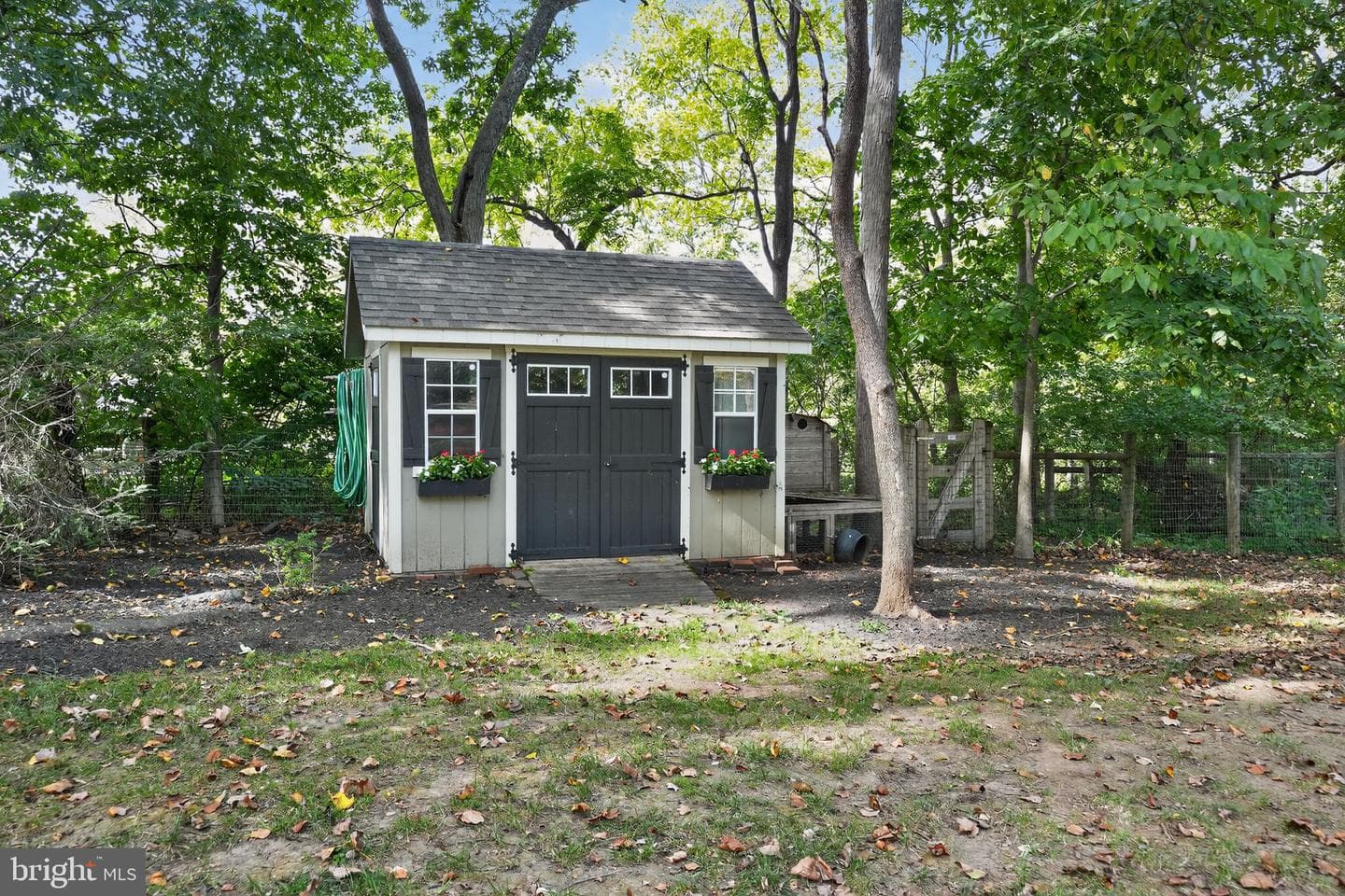17 Foxchase Road photo 57