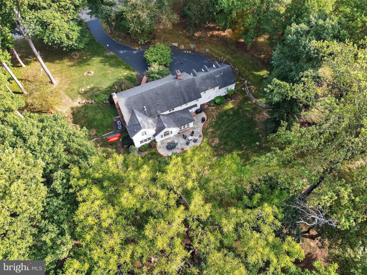 17 Foxchase Road photo 59