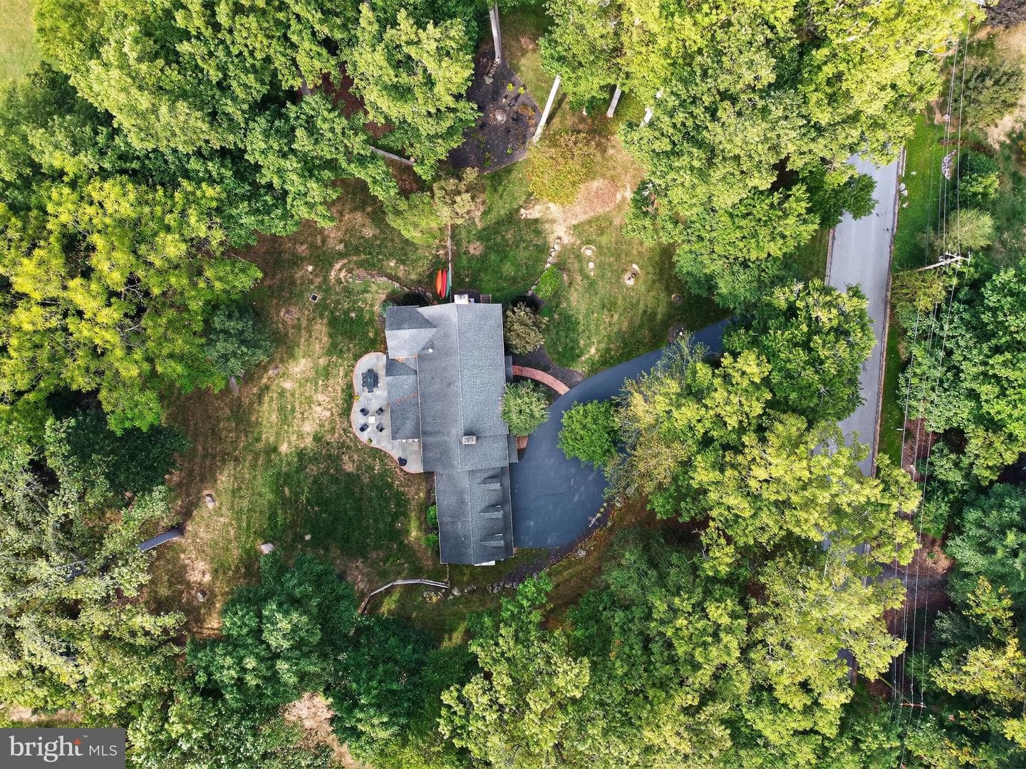 17 Foxchase Road photo 63