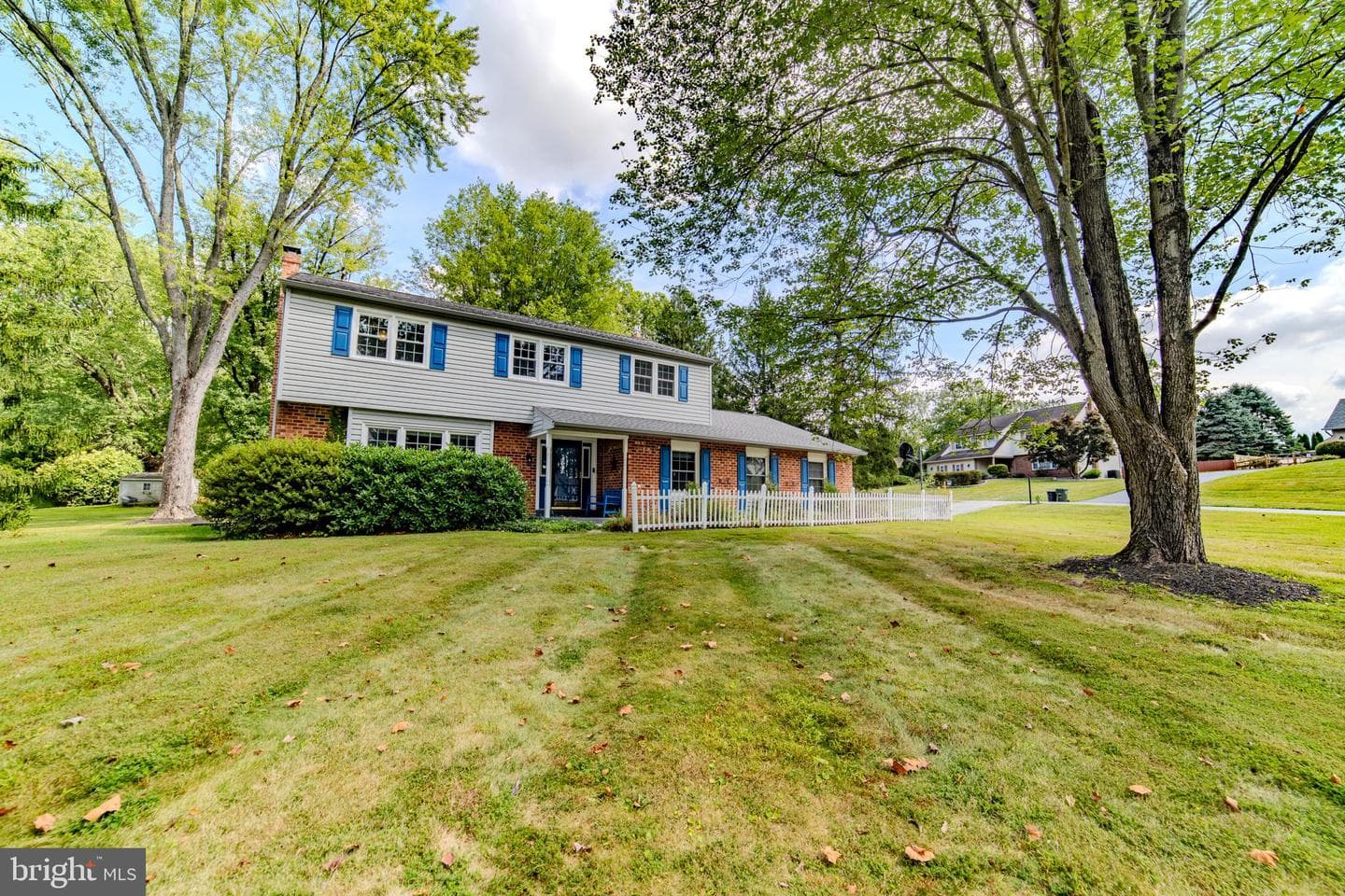 1527 Anne Drive photo 1