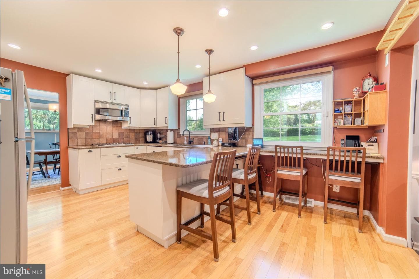 1527 Anne Drive photo 10