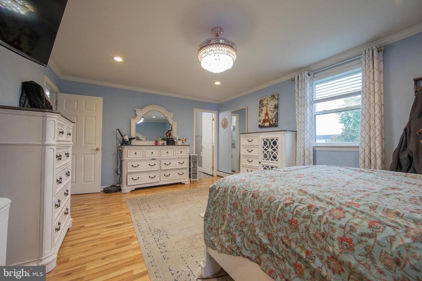 1375 Angela Drive photo 21