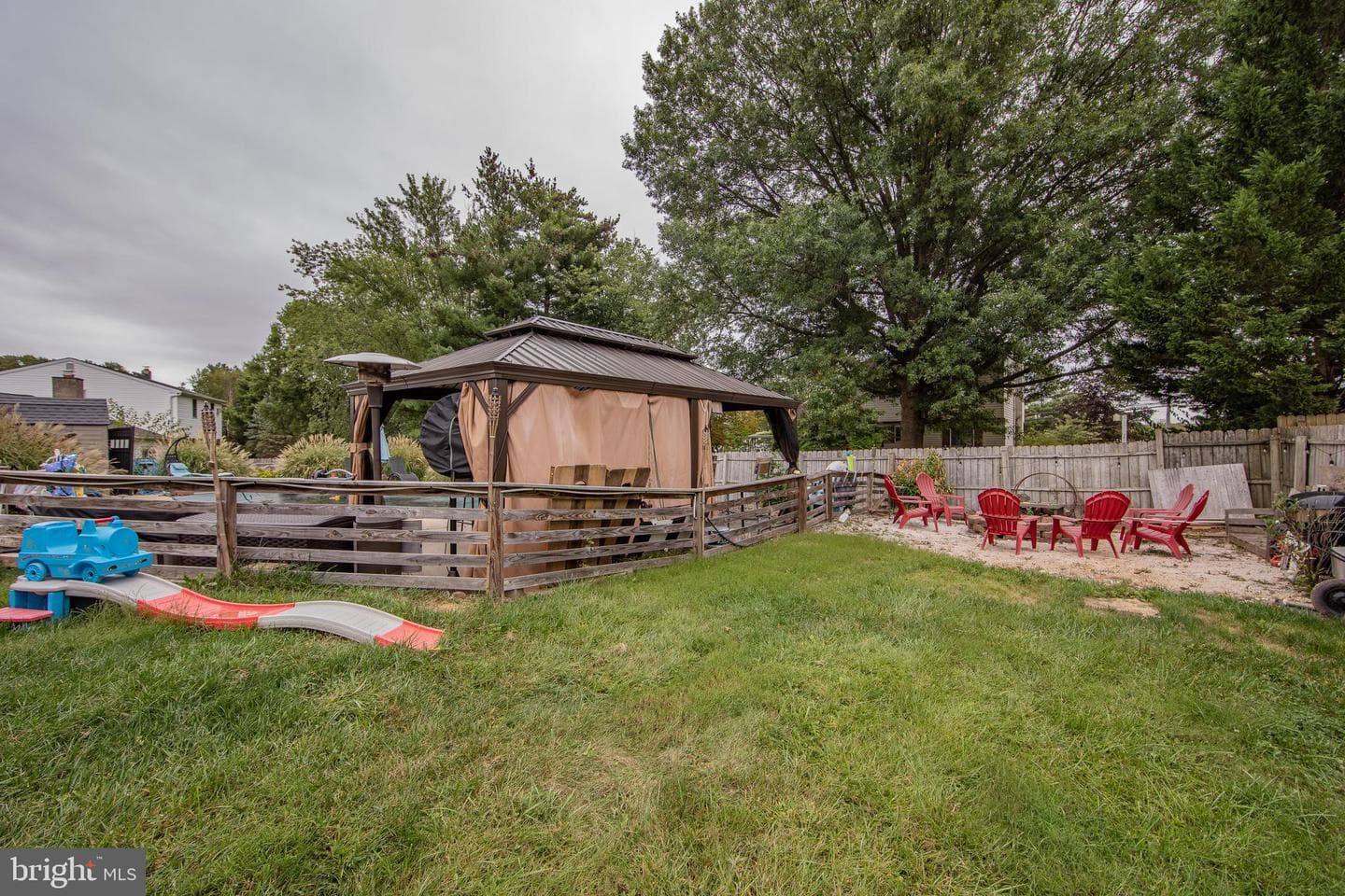 1375 Angela Drive photo 45