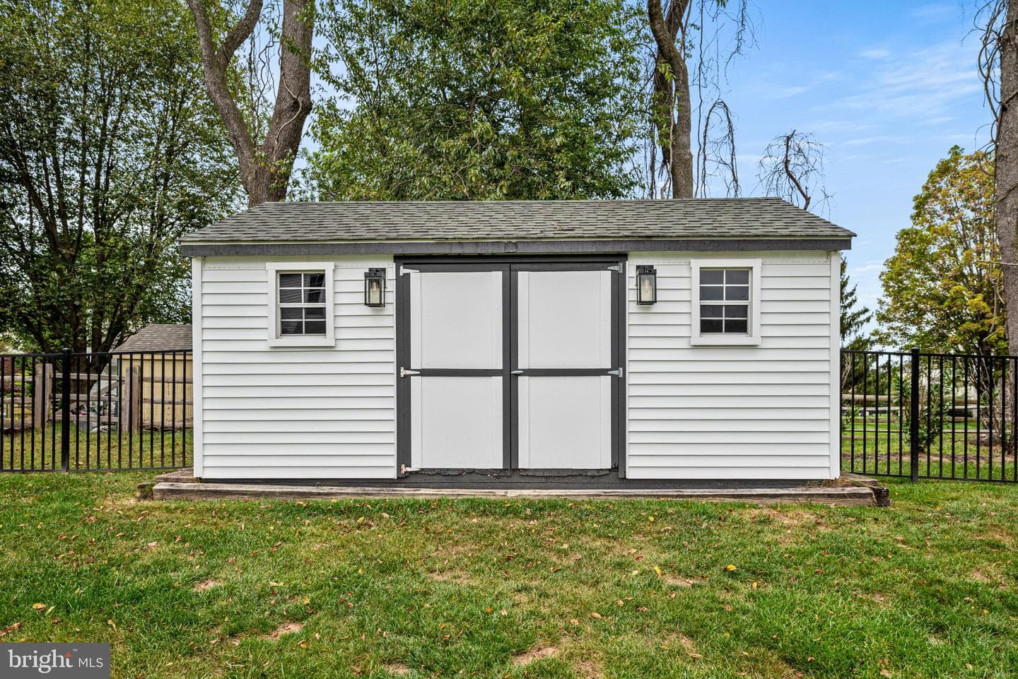 1230 N Ashbrooke Drive photo 40