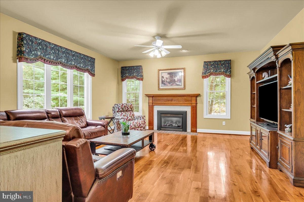 993 Baneswood Drive photo 22
