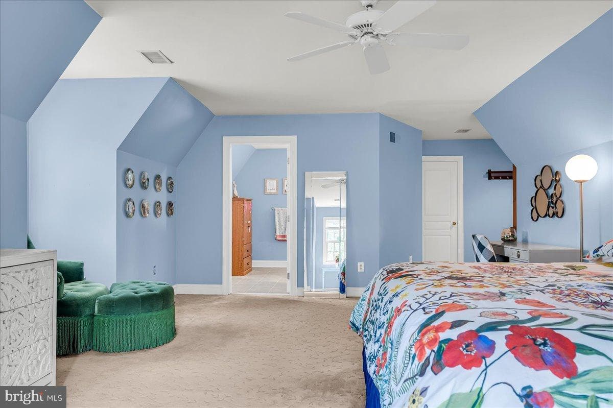 993 Baneswood Drive photo 35