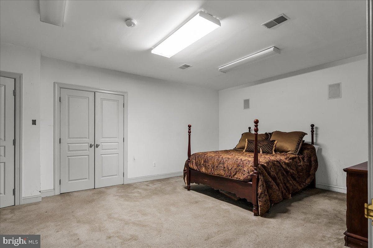993 Baneswood Drive photo 45
