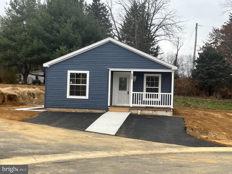 136 Minch Road, Parkesburg