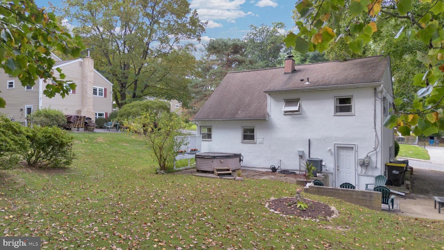 20 Rollingview Drive photo 4