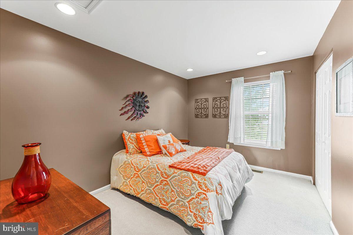 1154 Bateman Drive photo 25