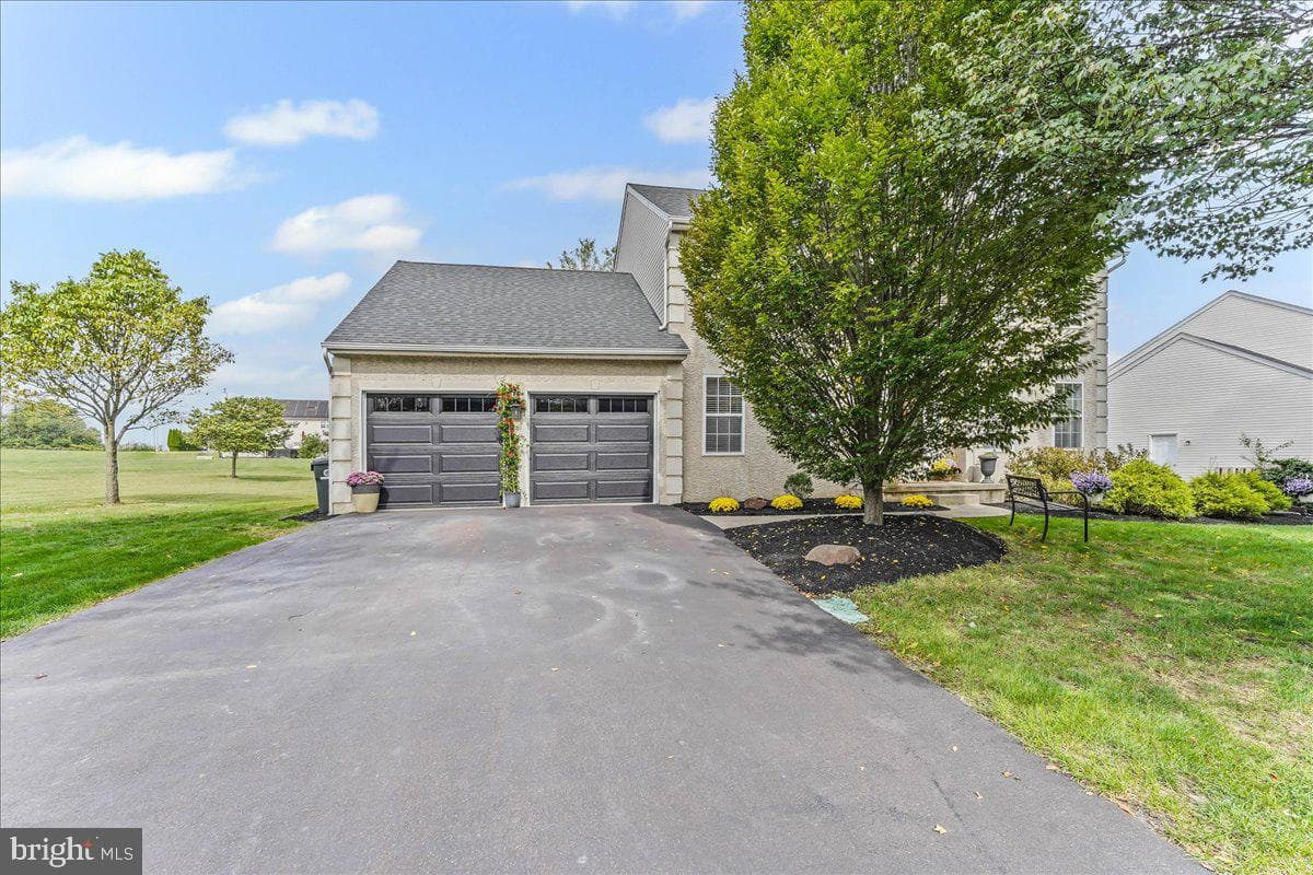 1154 Bateman Drive photo 43