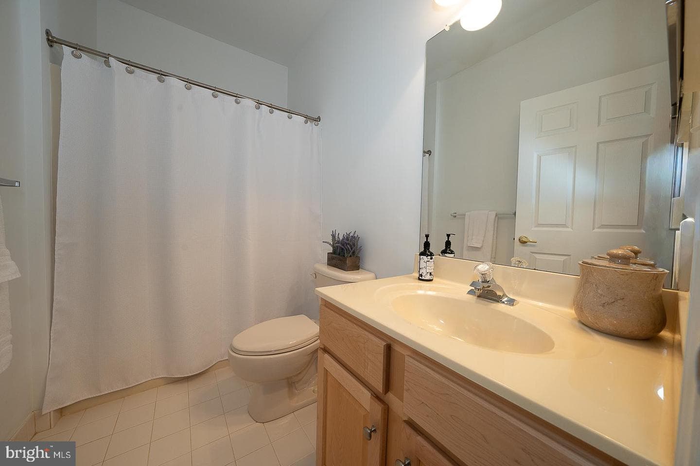 2101 Jacobs Mill Circle photo 9