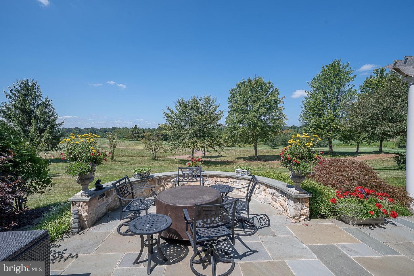 337 Applebrook Drive photo 82
