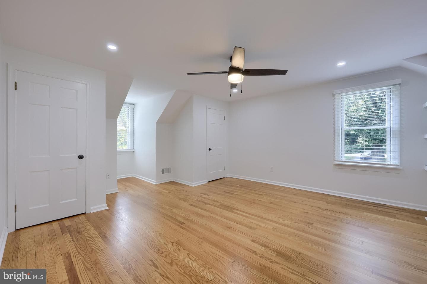 6 McCarthy Drive photo 40