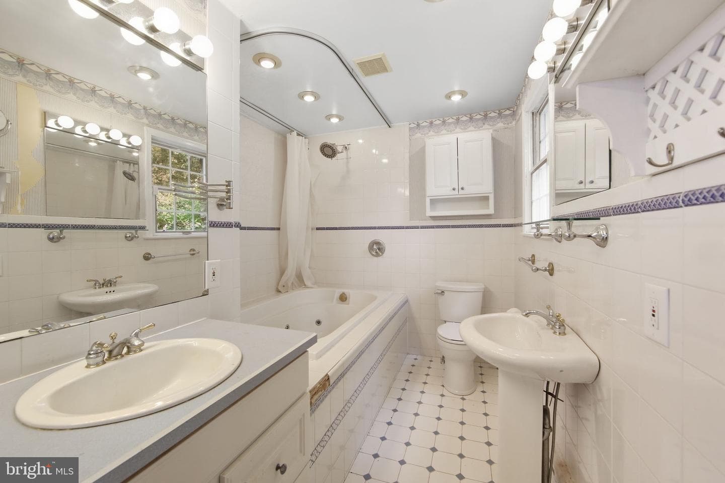 156 Grove Road photo 19