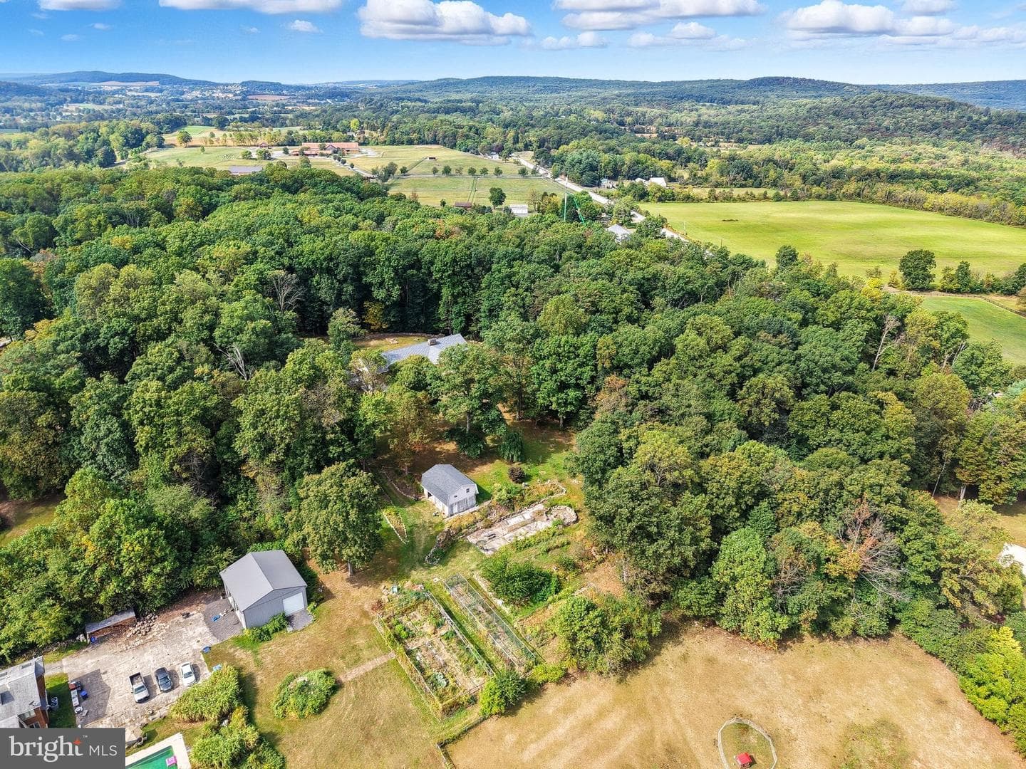156 Grove Road photo 42