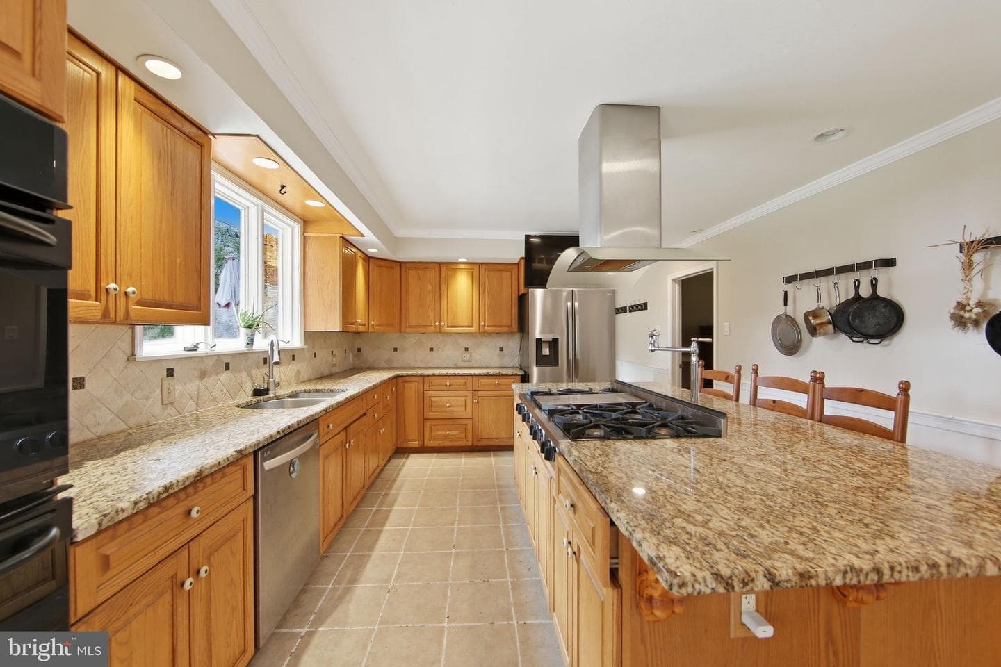 156 Grove Road photo 7