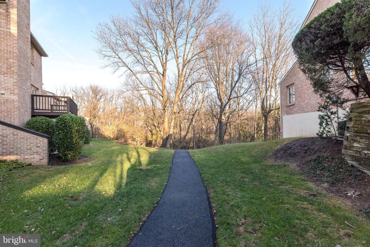 68 Amity Drive photo 60