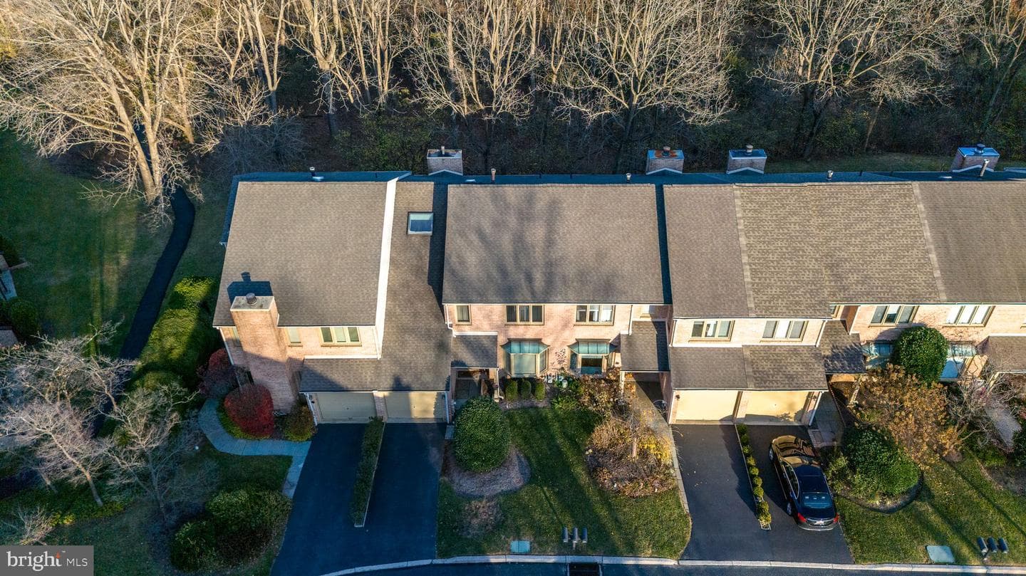 68 Amity Drive photo 62