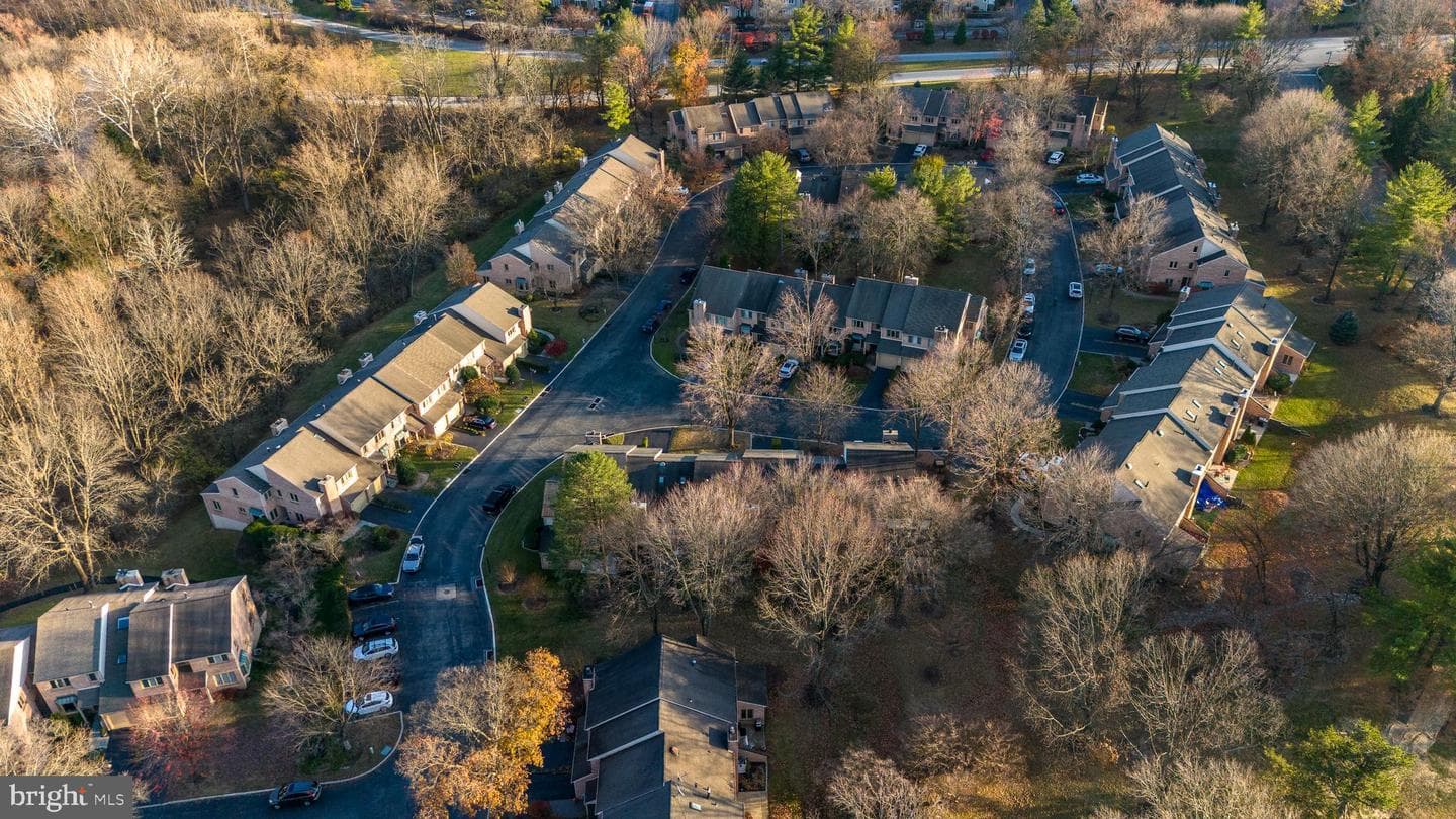 68 Amity Drive photo 65