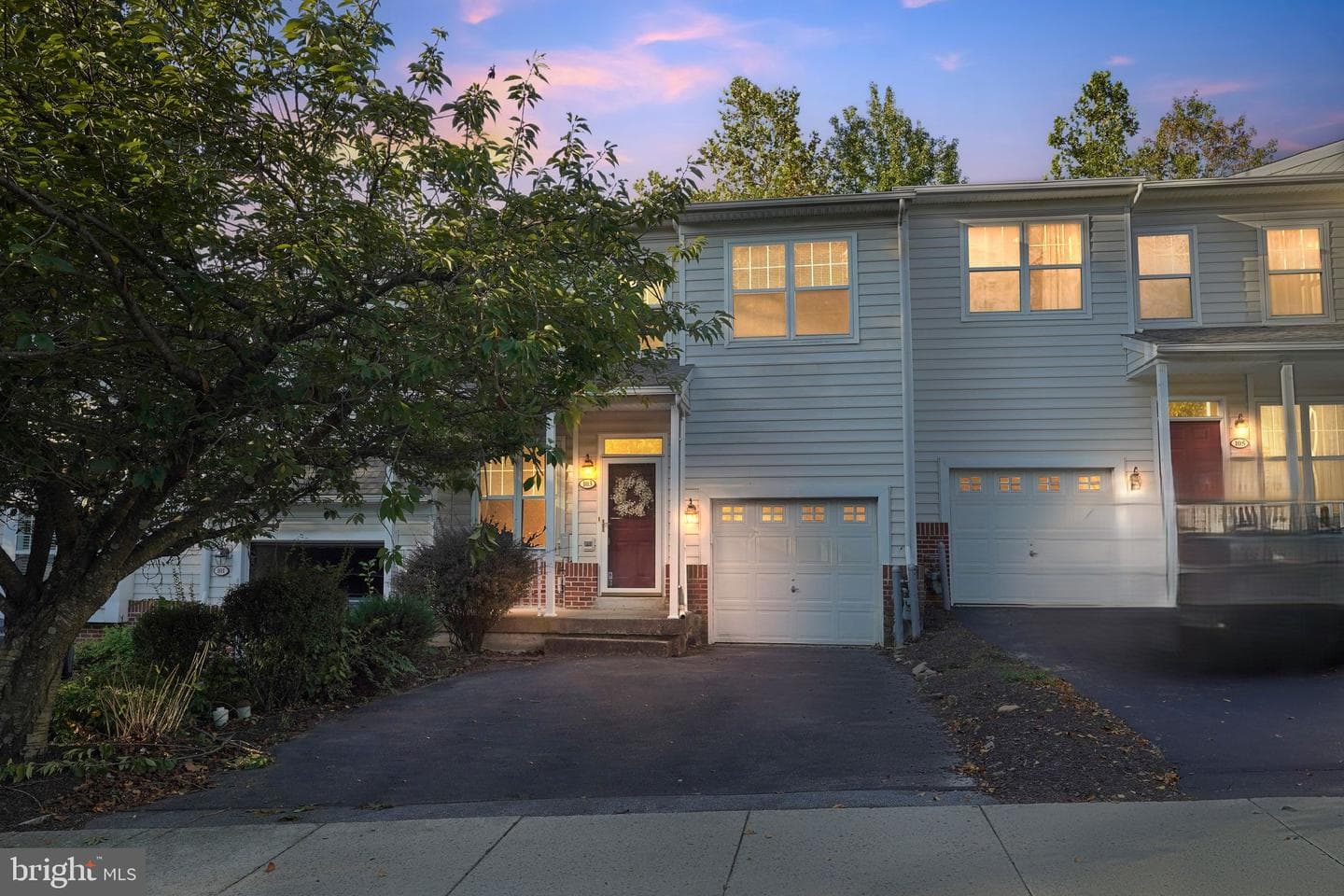 103 Elizabeth Court photo 2