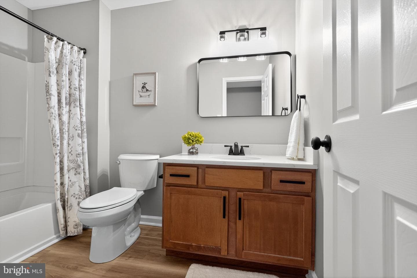 103 Elizabeth Court photo 22