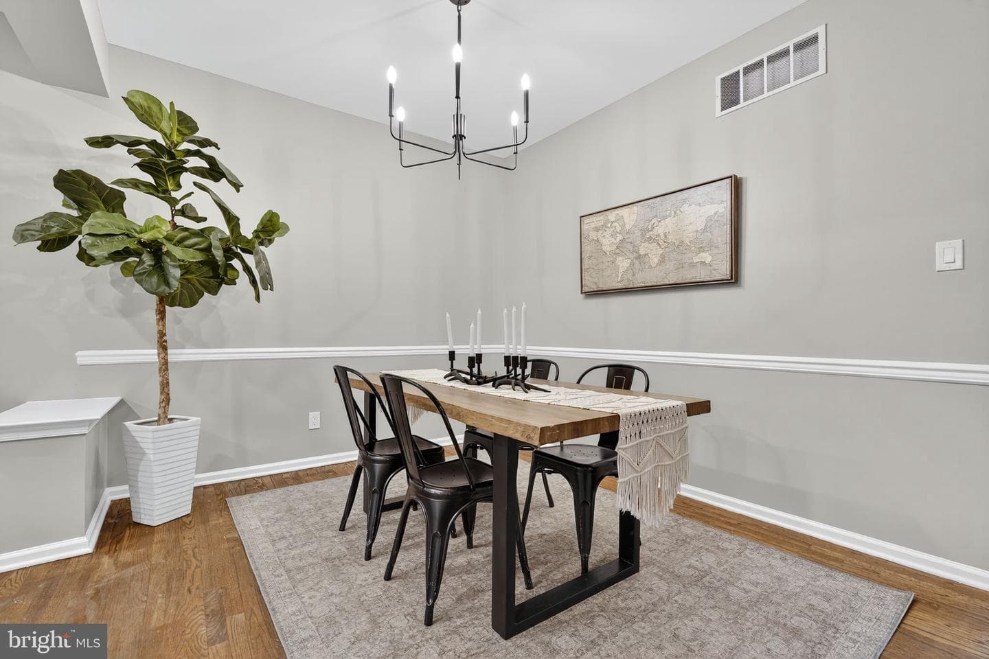 103 Elizabeth Court photo 7