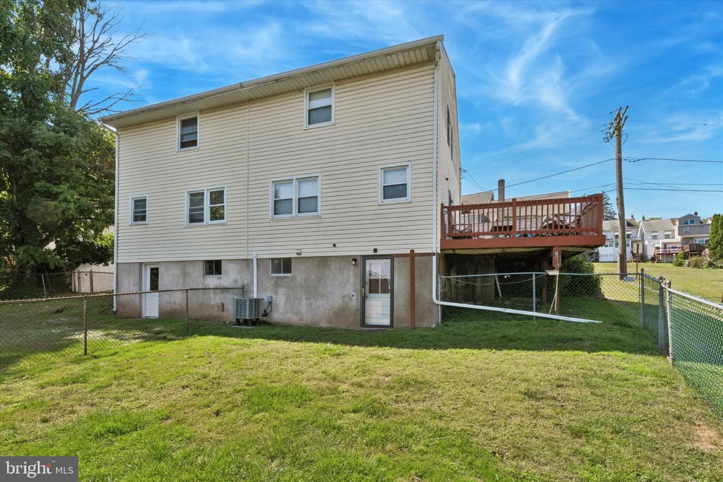 45 Central Avenue photo 22