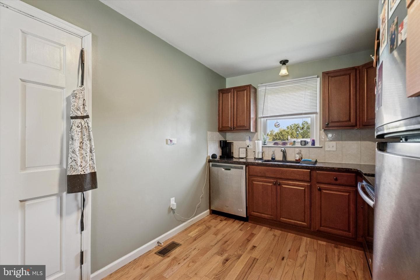 45 Central Avenue photo 5