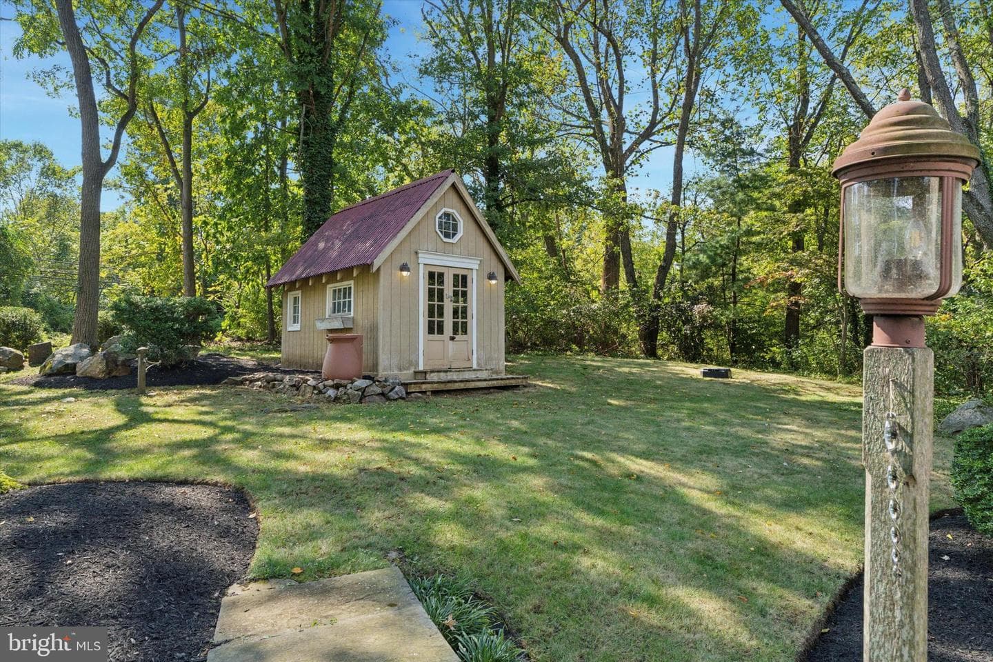 105 Dorothy Lane photo 38