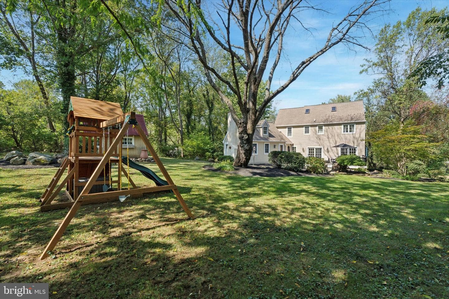 105 Dorothy Lane photo 40
